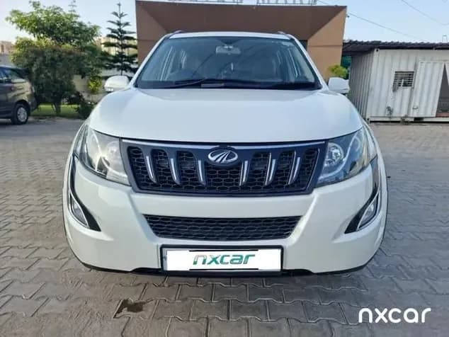 Used mahindra xuv500 w82011-2015 for sale on Nxcar