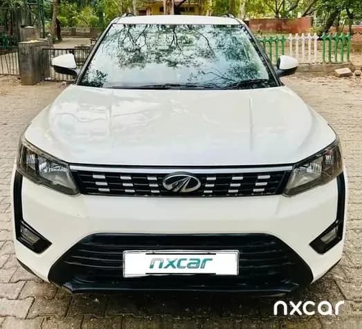 Used mahindra xuv300 12-w6-2019-20192019-2024 for sale on Nxcar
