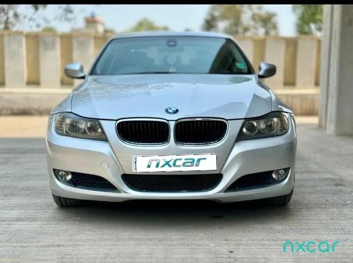 Used bmw 3-series 320d-luxury-edition for sale on Nxcar