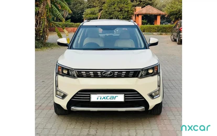 Used mahindra xuv300 12-w8-o-2019-20192019-2024 for sale on Nxcar