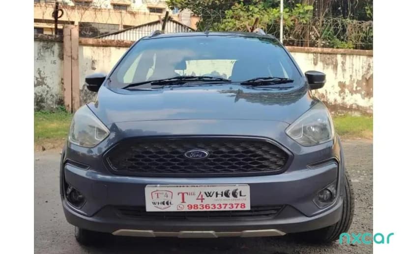 Used ford freestyle titanium-12-ti-vct for sale on Nxcar