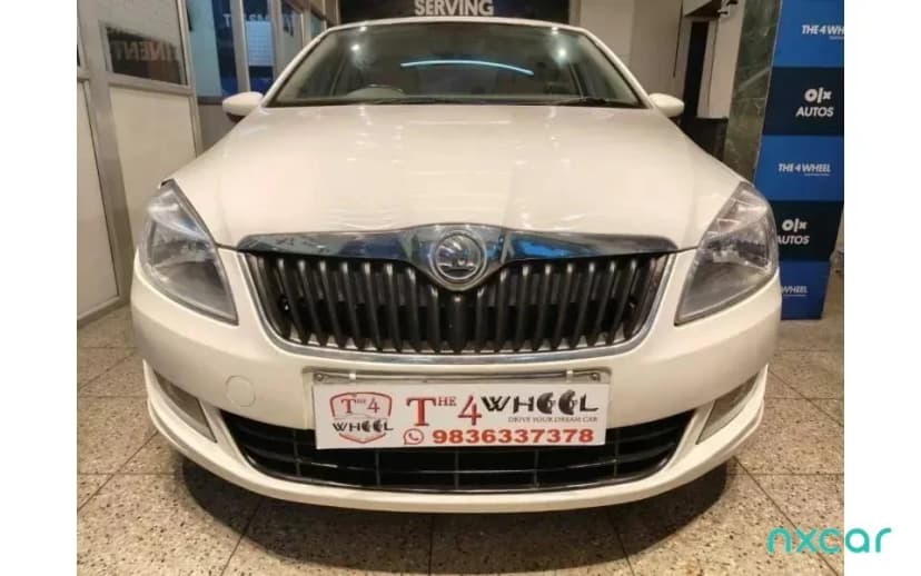 Used skoda rapid ambition-15-tdi-at for sale on Nxcar