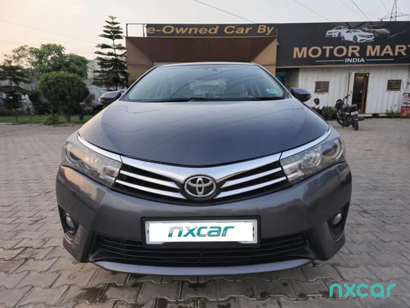 Used toyota corolla-altis 18-vl-at2011-2014 for sale on Nxcar