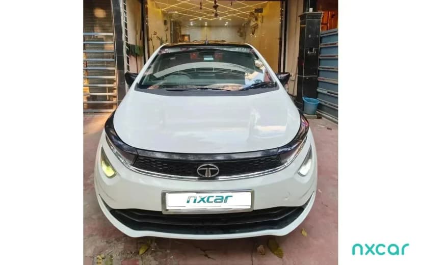 Used tata altroz xt-diesel for sale on Nxcar