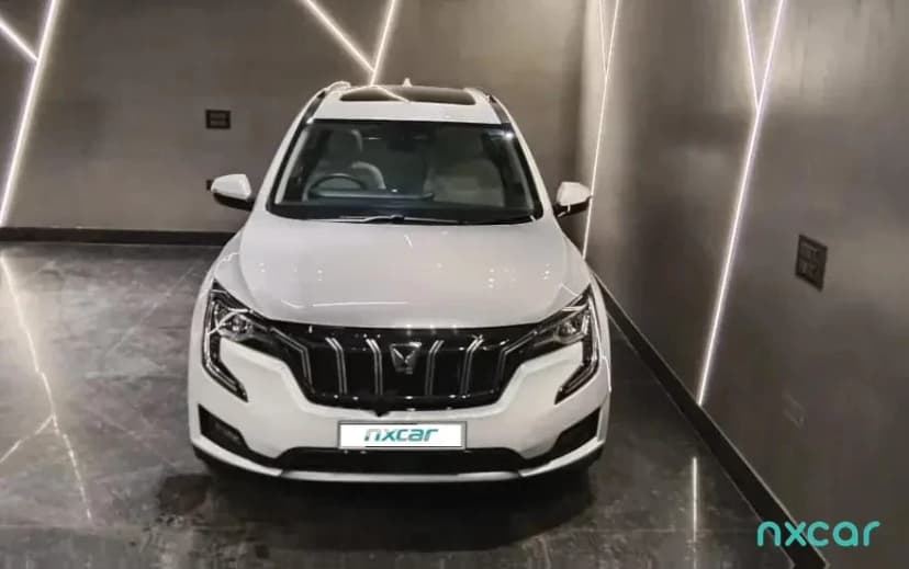 Used mahindra xuv700 ax-7-petrol-at-7-str for sale on Nxcar