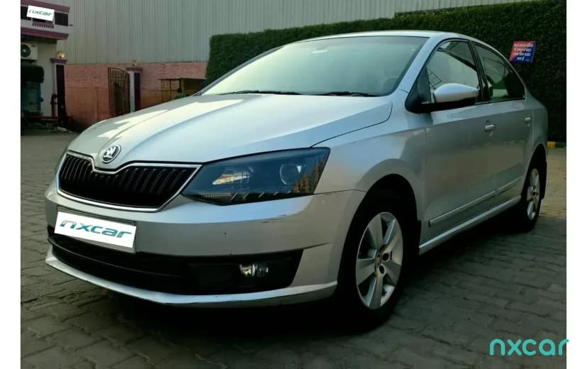 Used skoda rapid style-15-tdi-at for sale on Nxcar