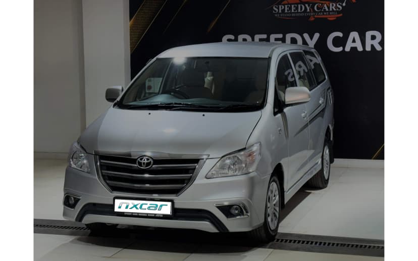 Used toyota innova 25-g4-8-str2005-2009 for sale on Nxcar