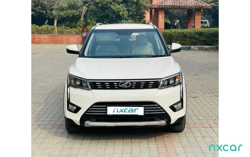 Used mahindra xuv300 12-w8-o-2019-20192019-2024 for sale on Nxcar