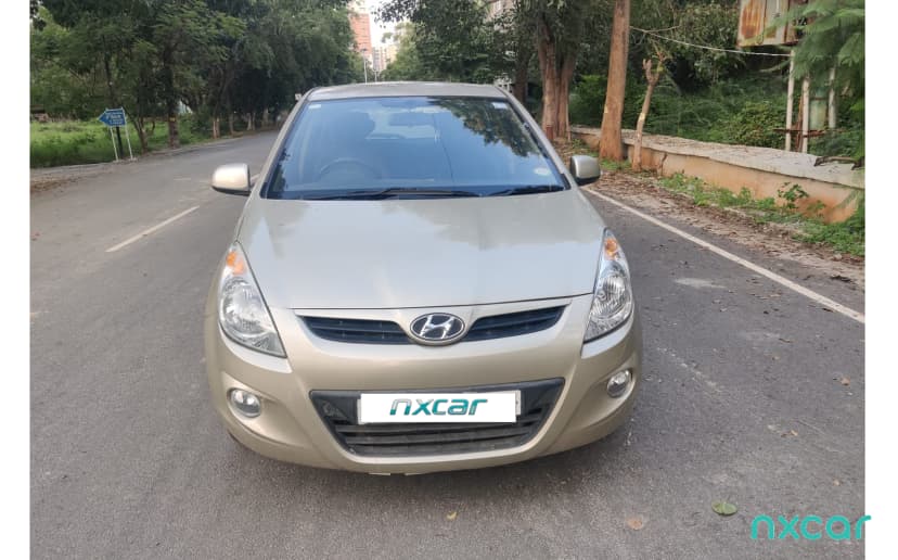 Used hyundai i20 asta-14-at2008-2010 for sale on Nxcar