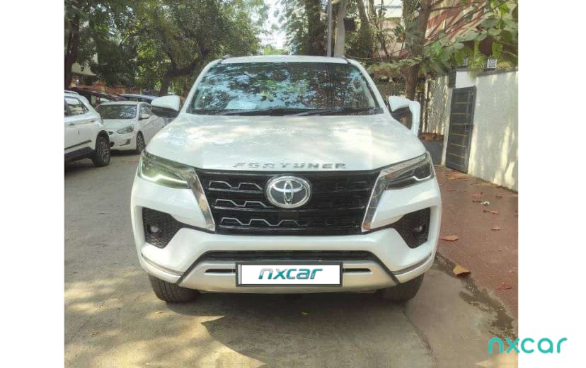 Used toyota fortuner 30-4x2-at2012-2016 for sale on Nxcar