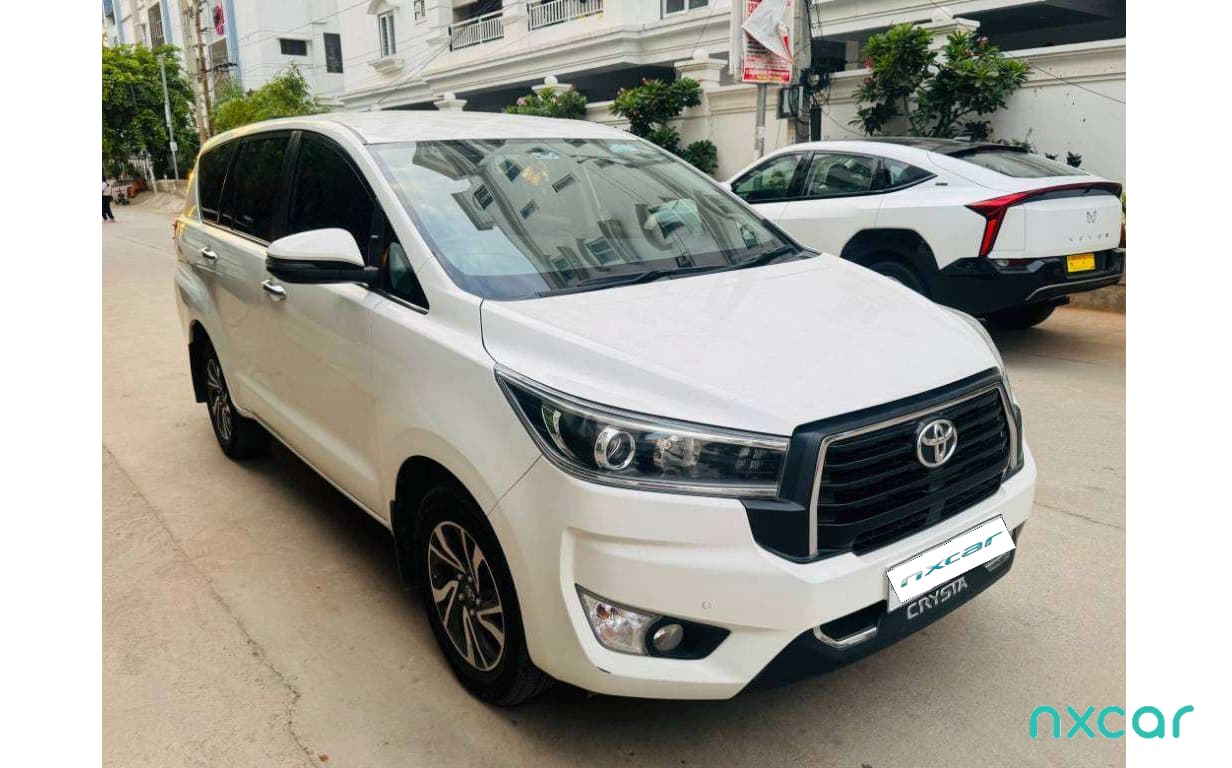 Toyota Innova Crysta