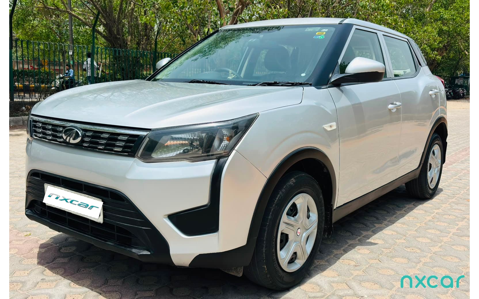 Mahindra XUV300