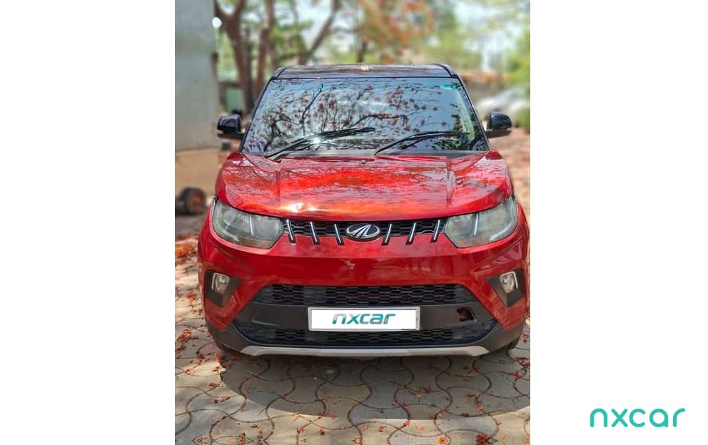 Mahindra KUV100 NXT