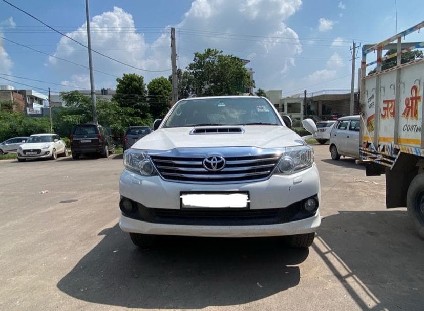 Explore toyota fortuner 30-4x4-mt2012-2016 listings - Verified used cars by Nxcar Used toyota fortuner 30-4x4-mt2012-2016 for sale on Nxcar