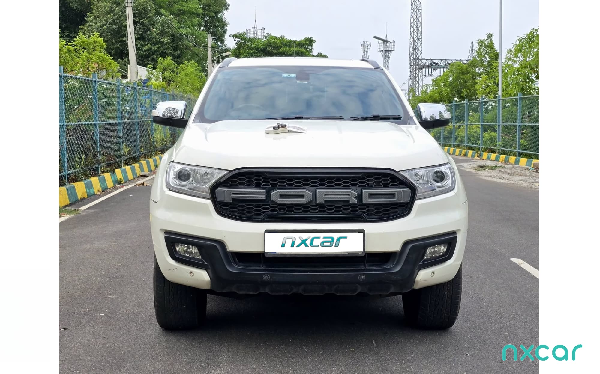Ford Endeavour