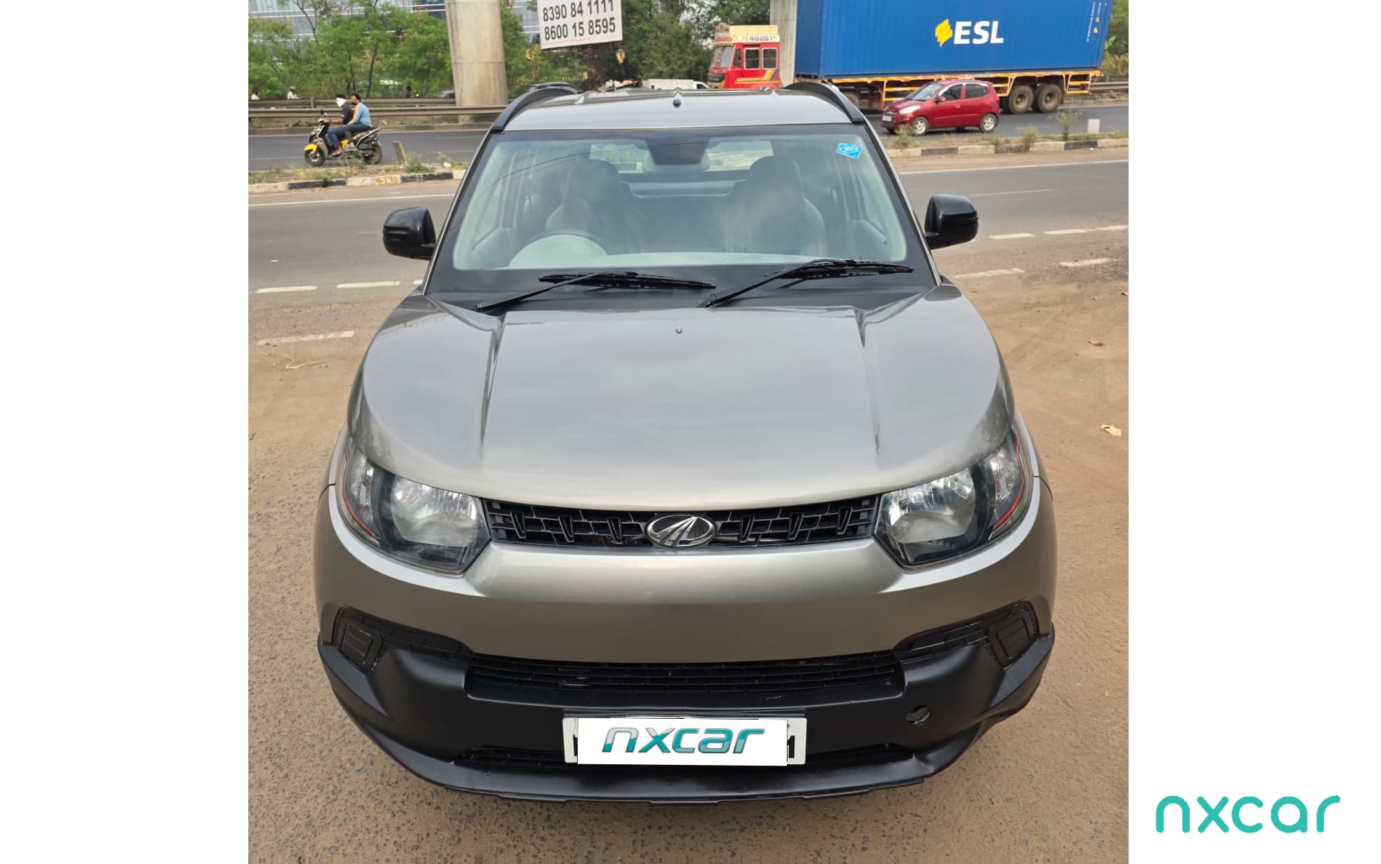Mahindra KUV100