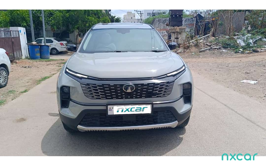 Tata Safari