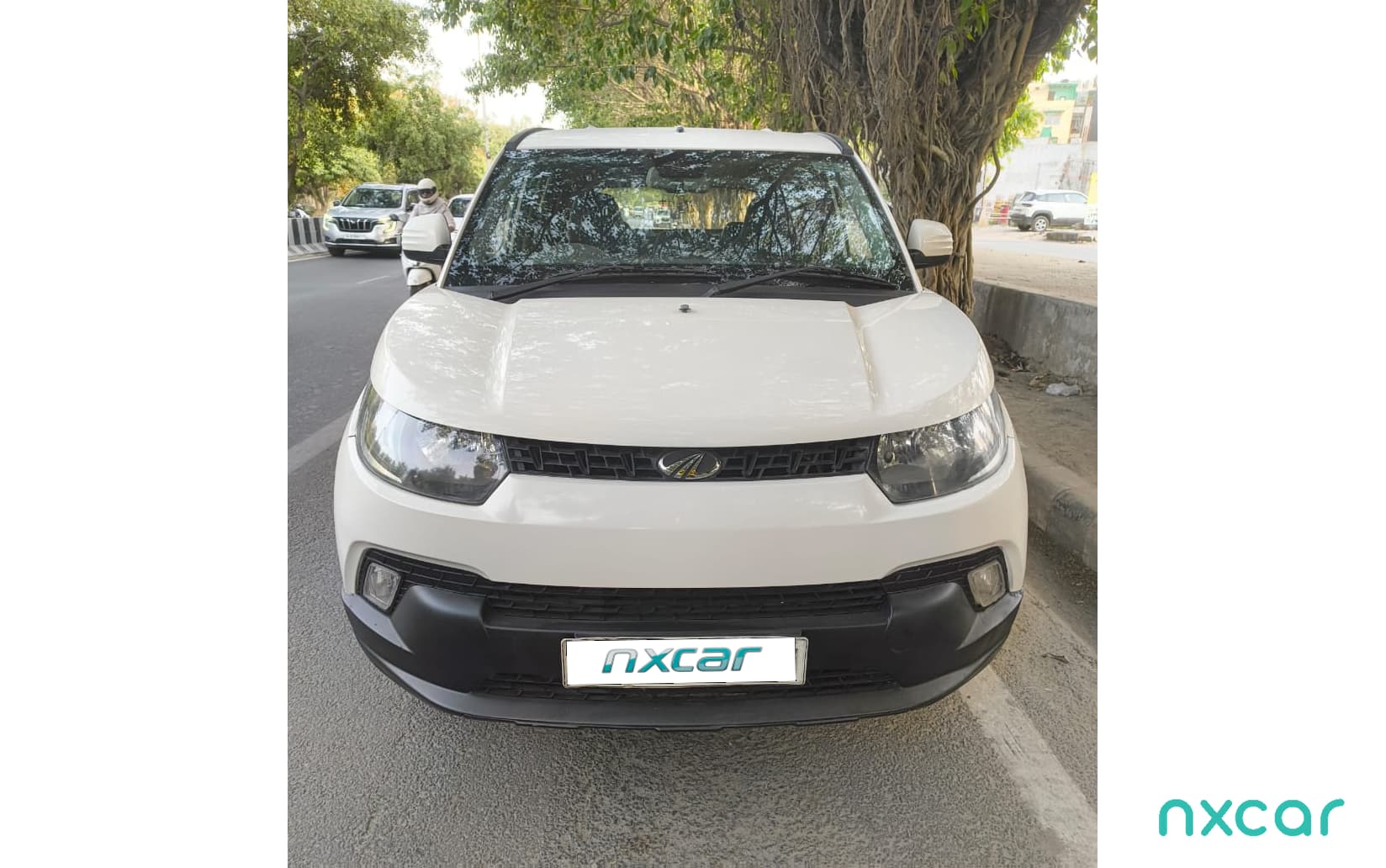 Mahindra KUV100