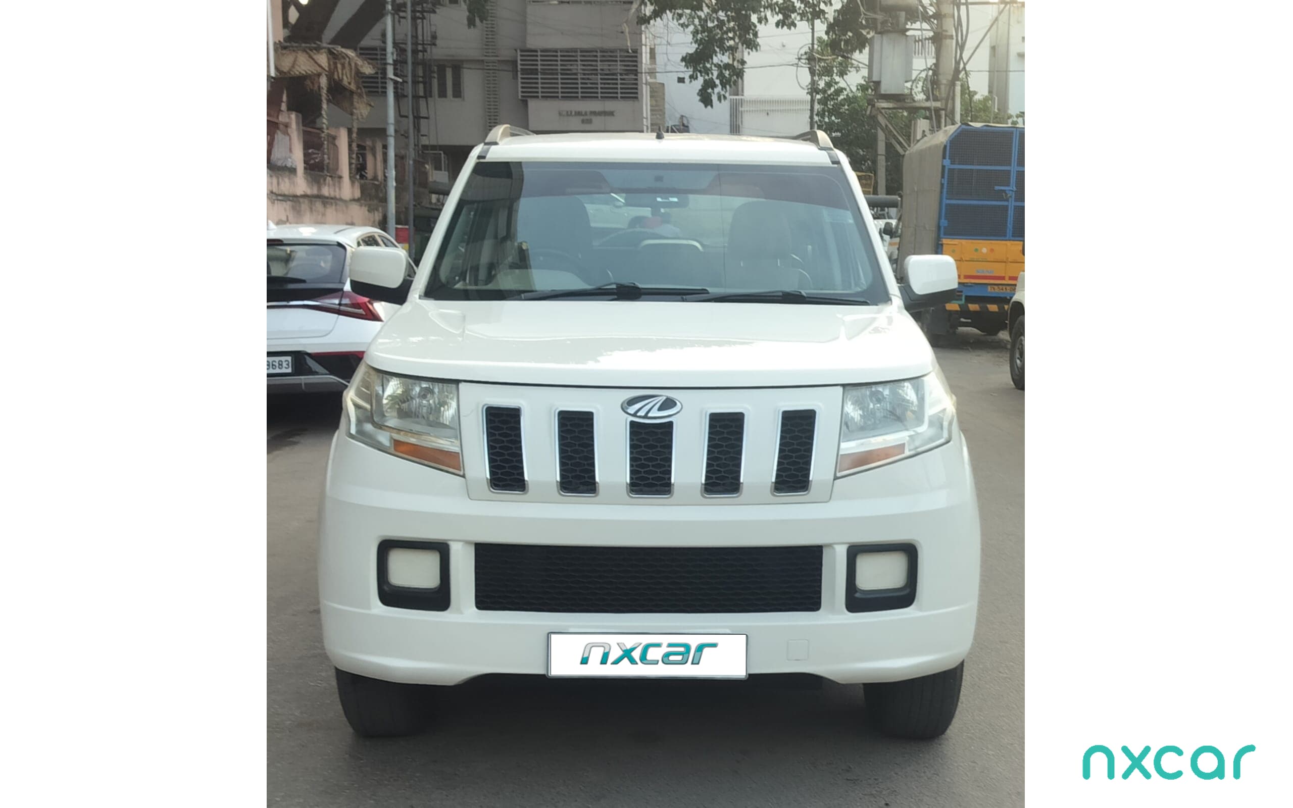 Mahindra TUV300