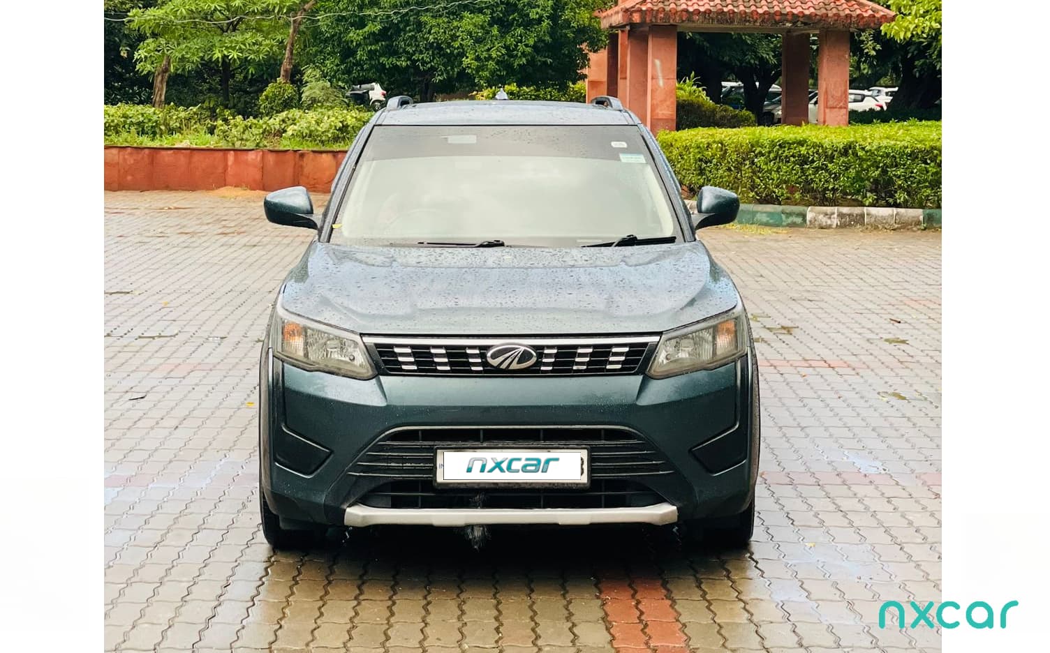 Mahindra XUV300