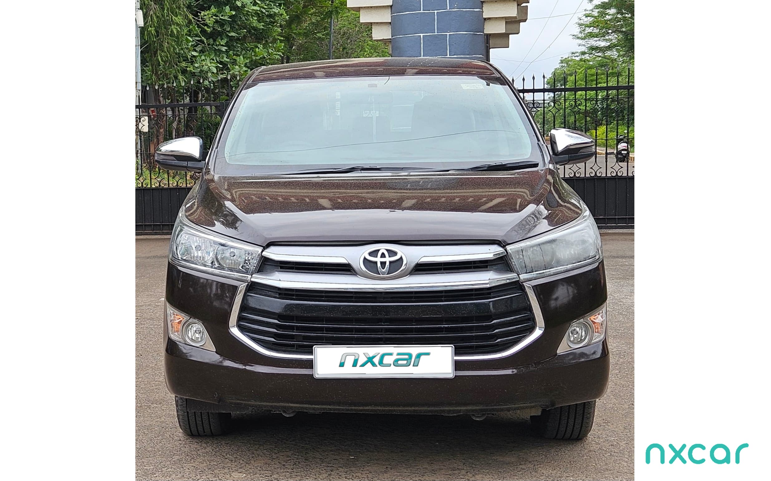 Toyota Innova Crysta