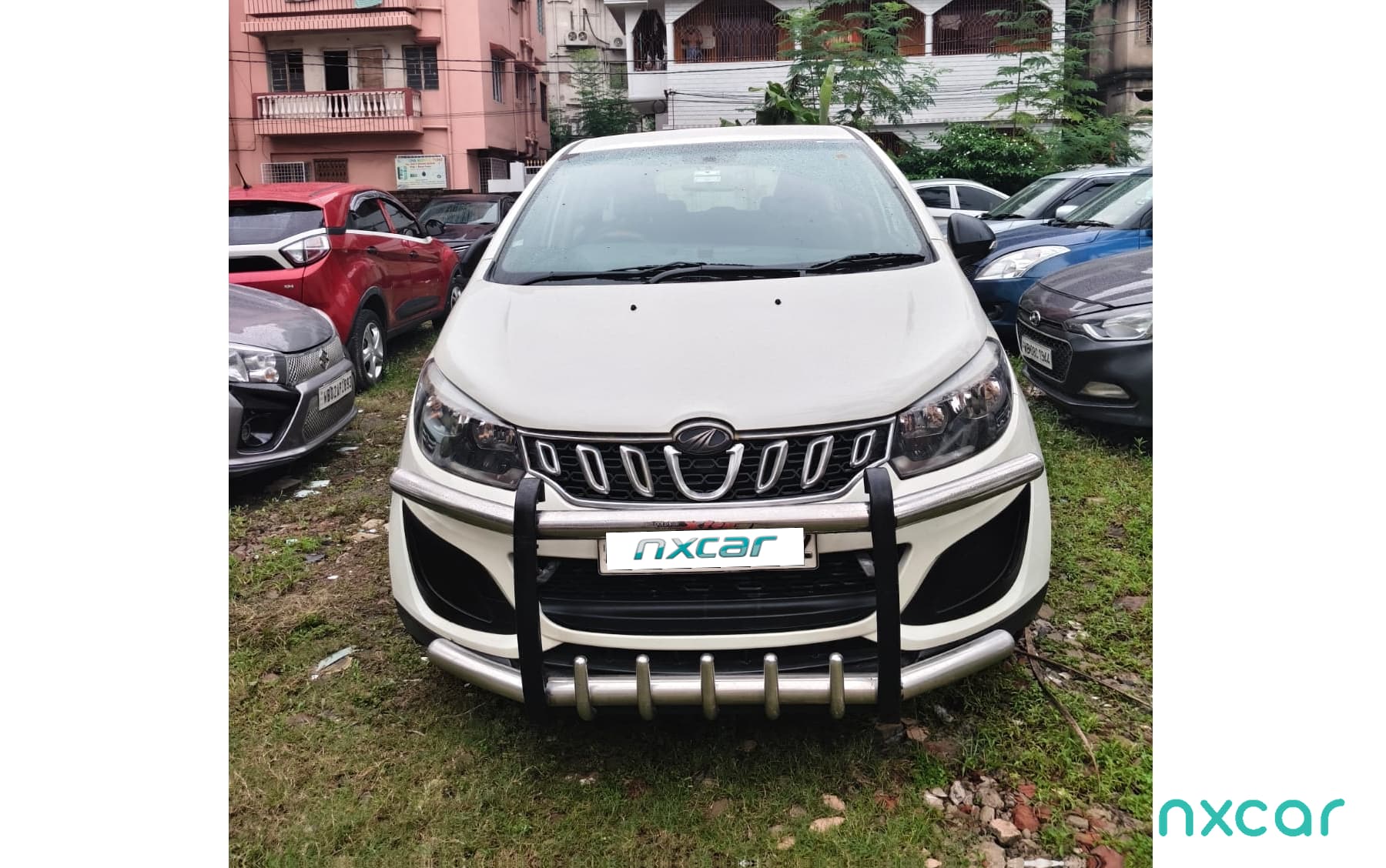 Mahindra Marazzo
