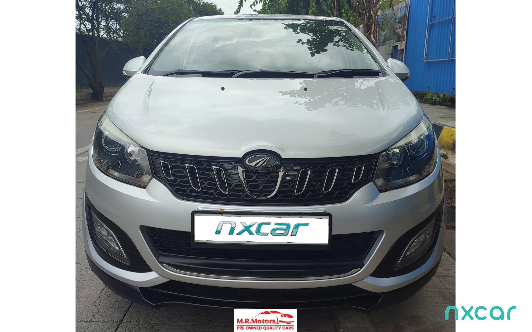 Mahindra Marazzo
