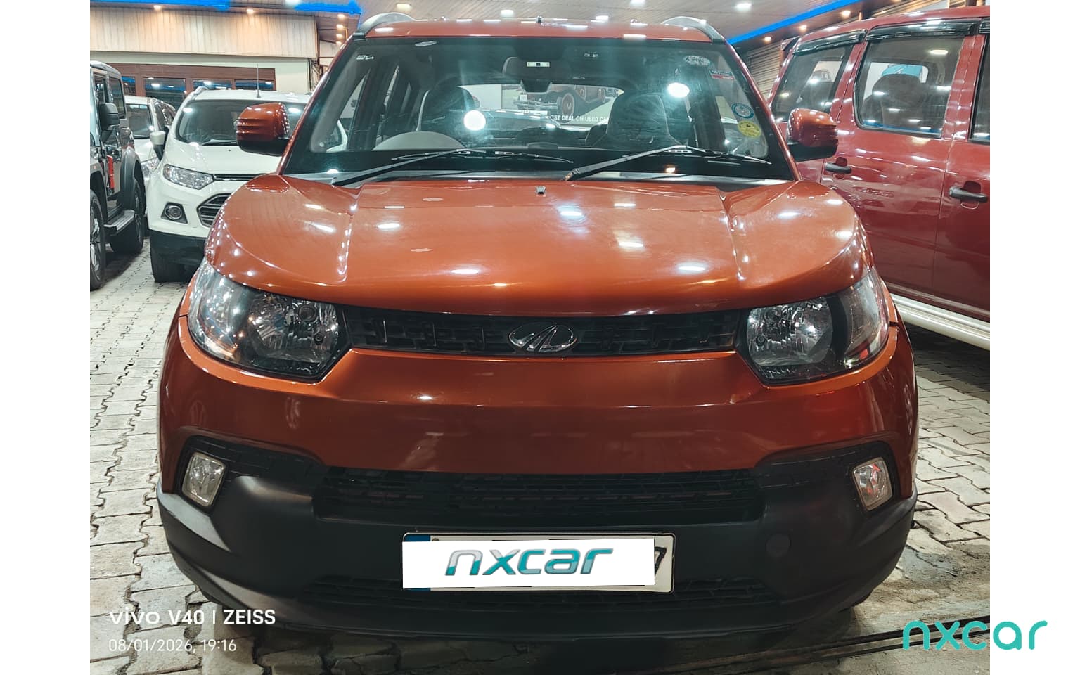 Mahindra KUV100