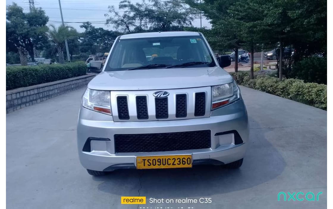 Mahindra TUV300