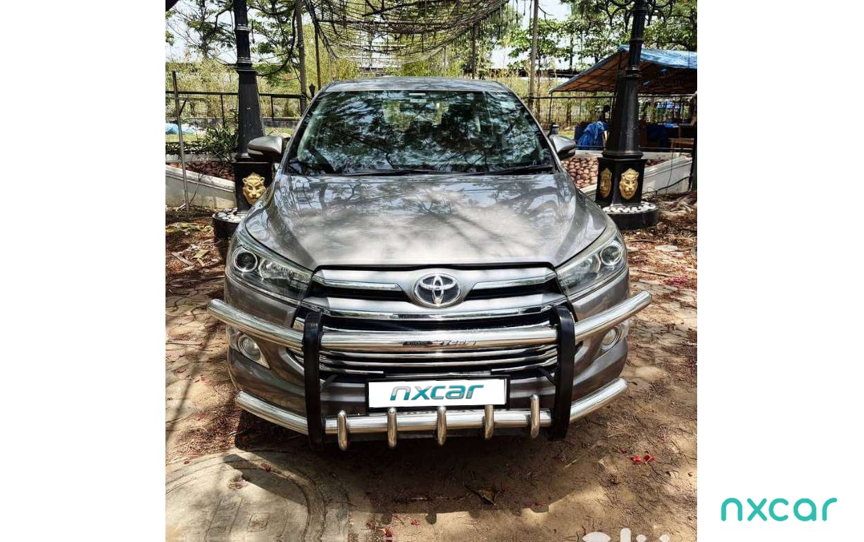Toyota Innova Crysta