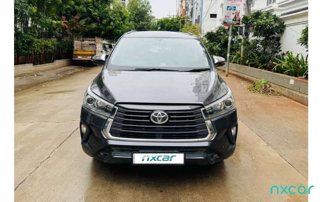 Toyota Innova Crysta