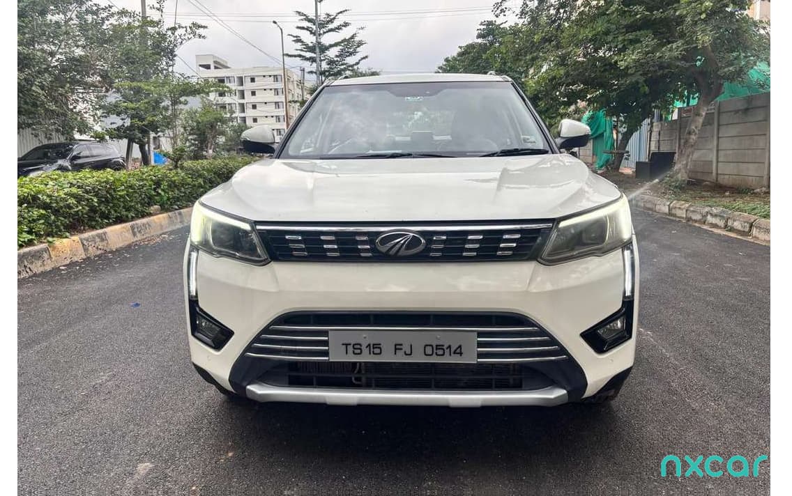 Mahindra XUV300