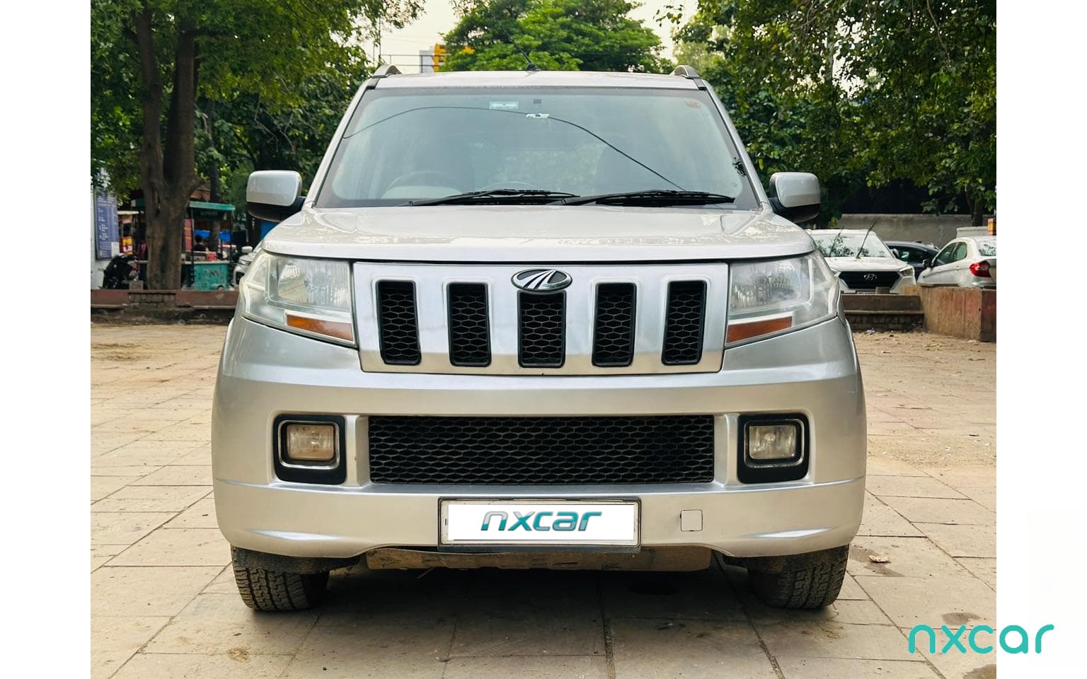 Mahindra TUV300