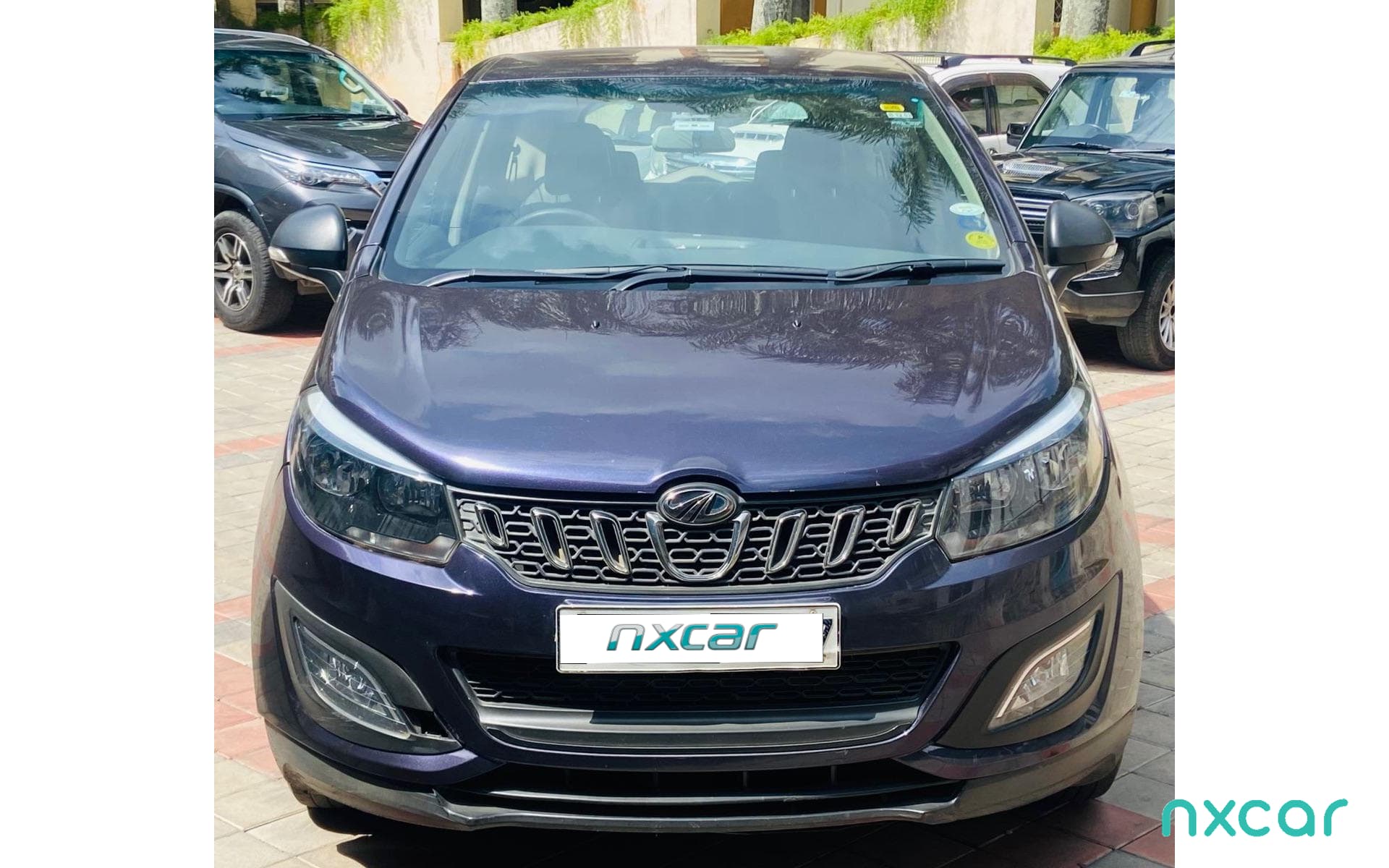 Mahindra Marazzo