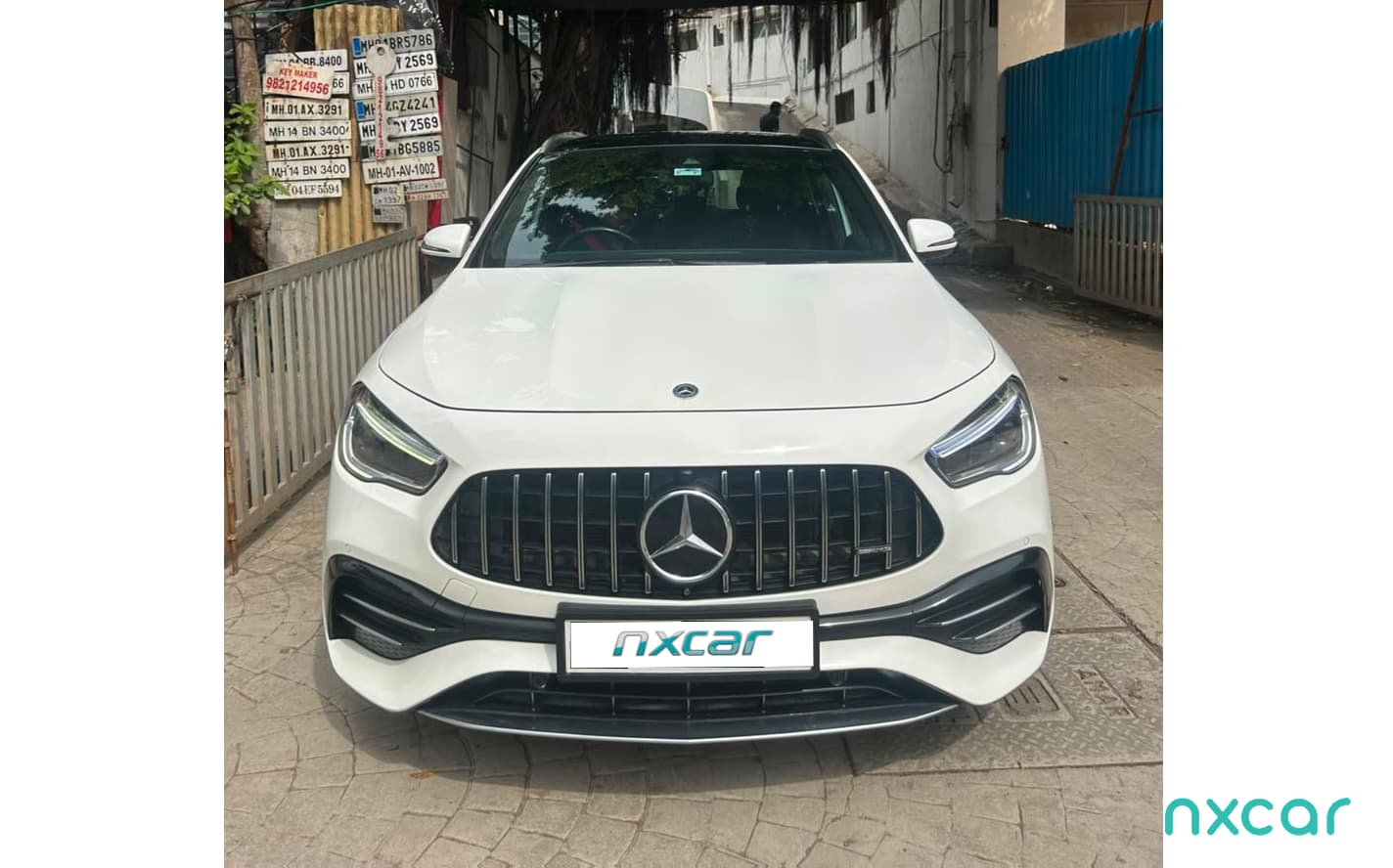 Mercedes-Benz AMG GLA35