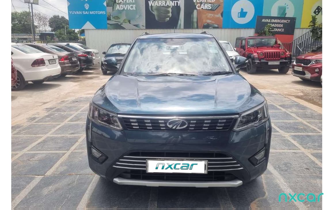 Mahindra XUV300