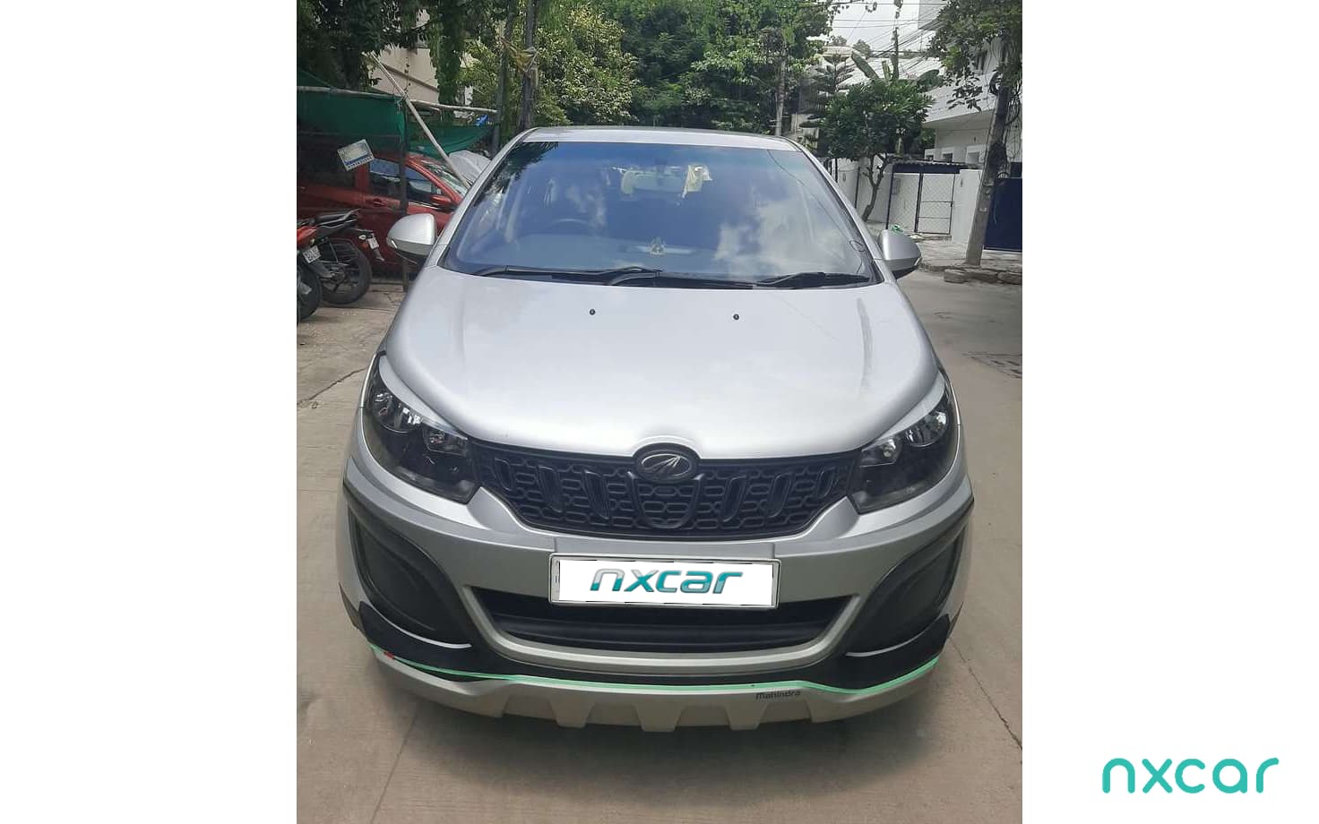 Mahindra Marazzo