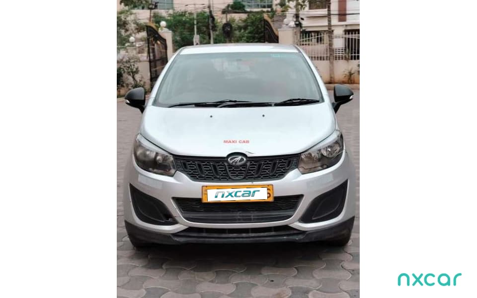 Mahindra Marazzo