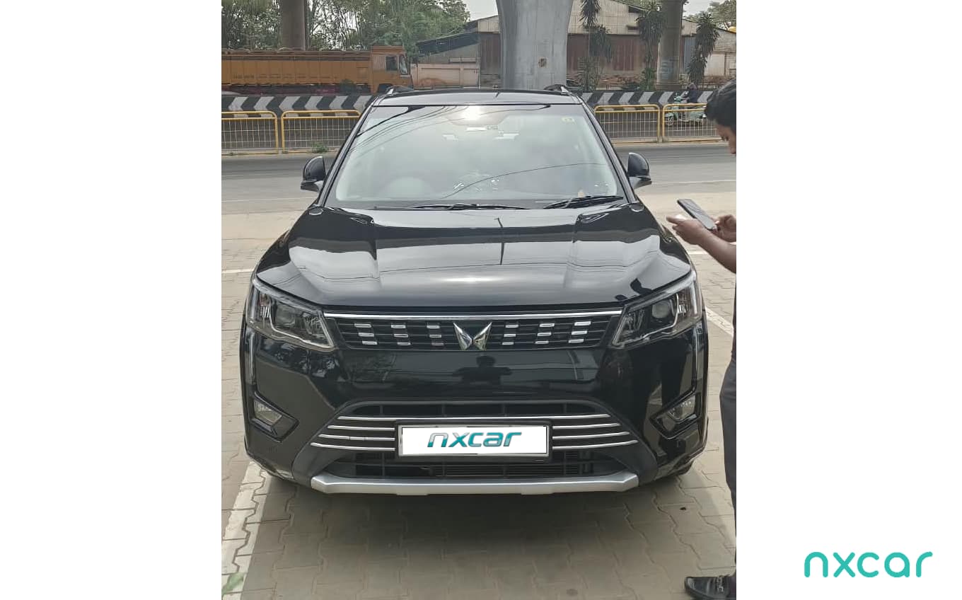 Mahindra XUV300