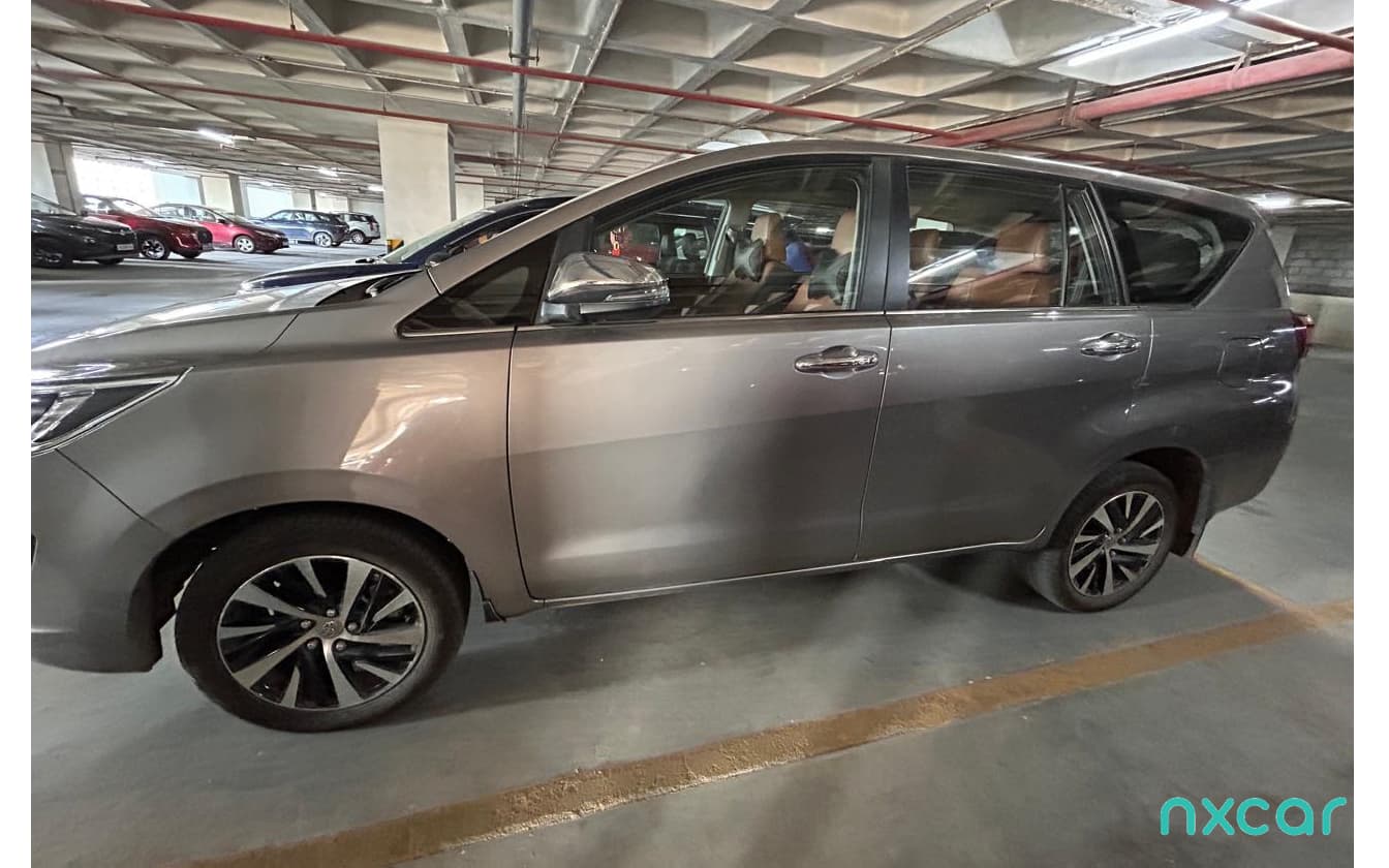 Toyota Innova Crysta