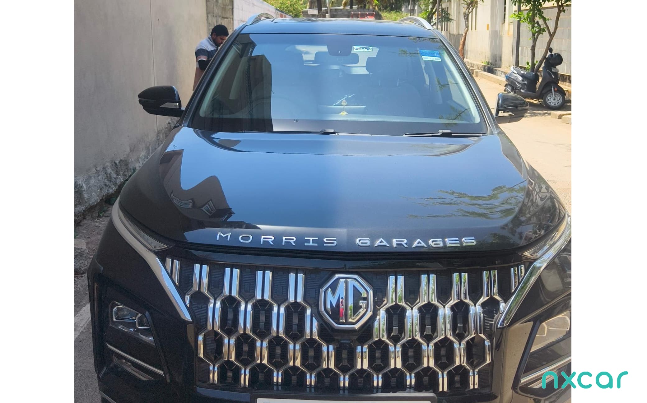 MG Hector