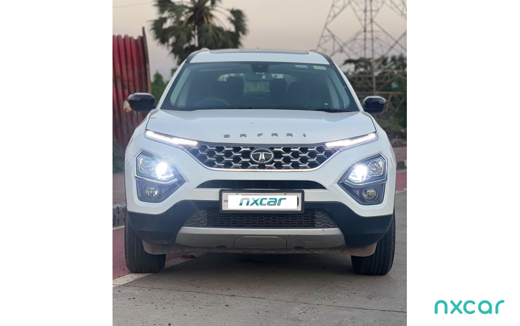 Tata Safari