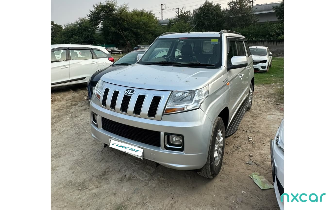 Mahindra TUV300