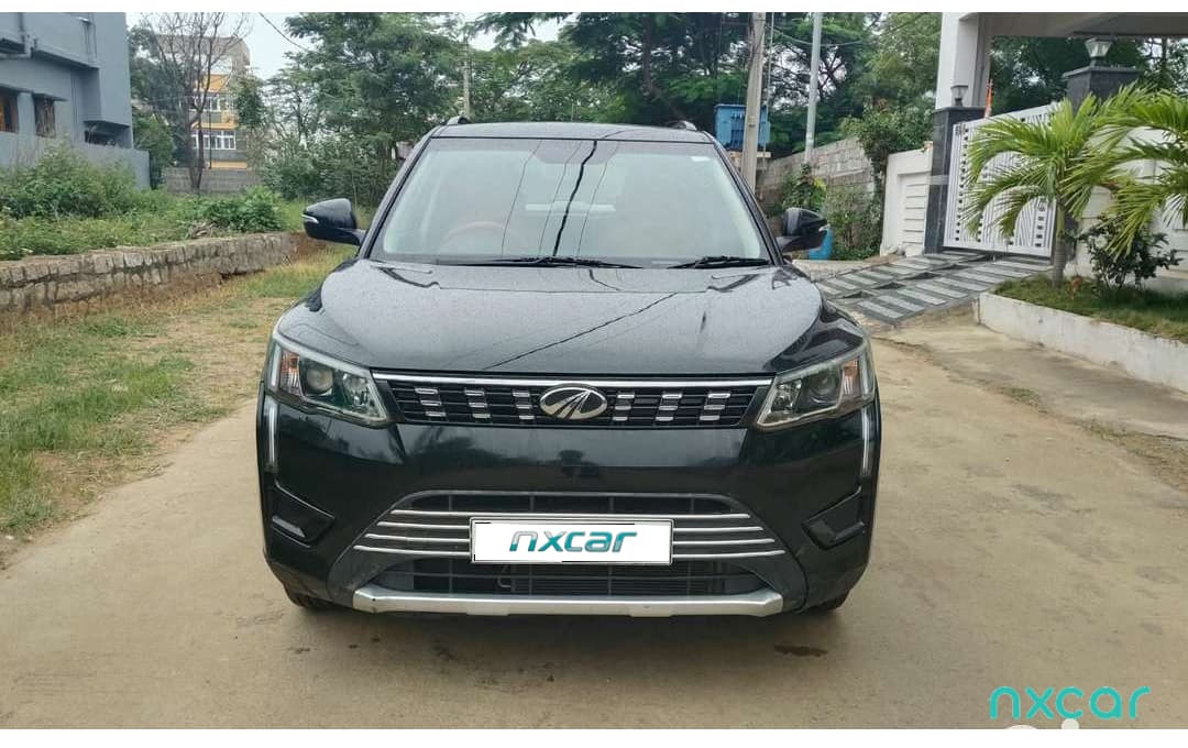 Mahindra XUV300