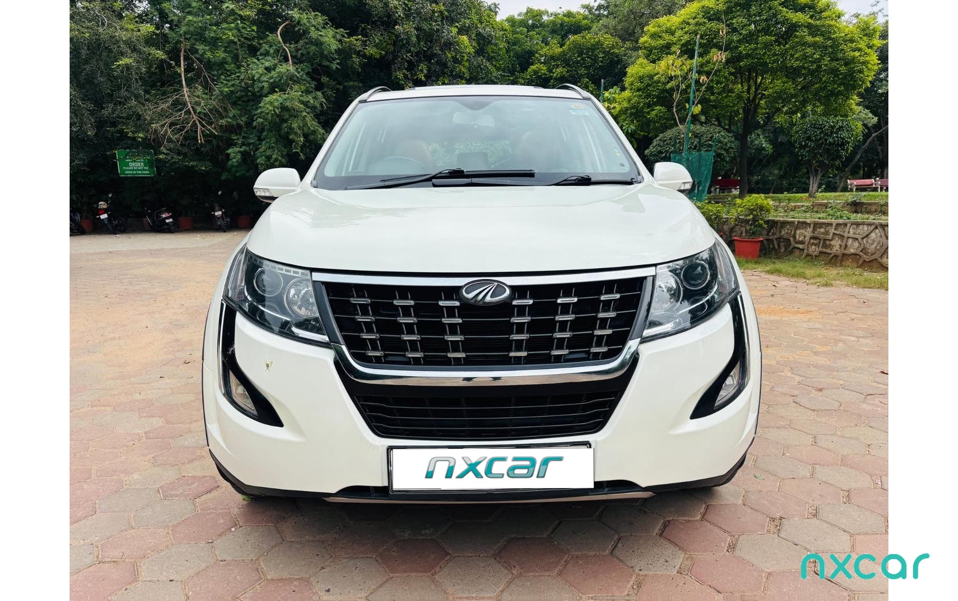 Mahindra XUV500