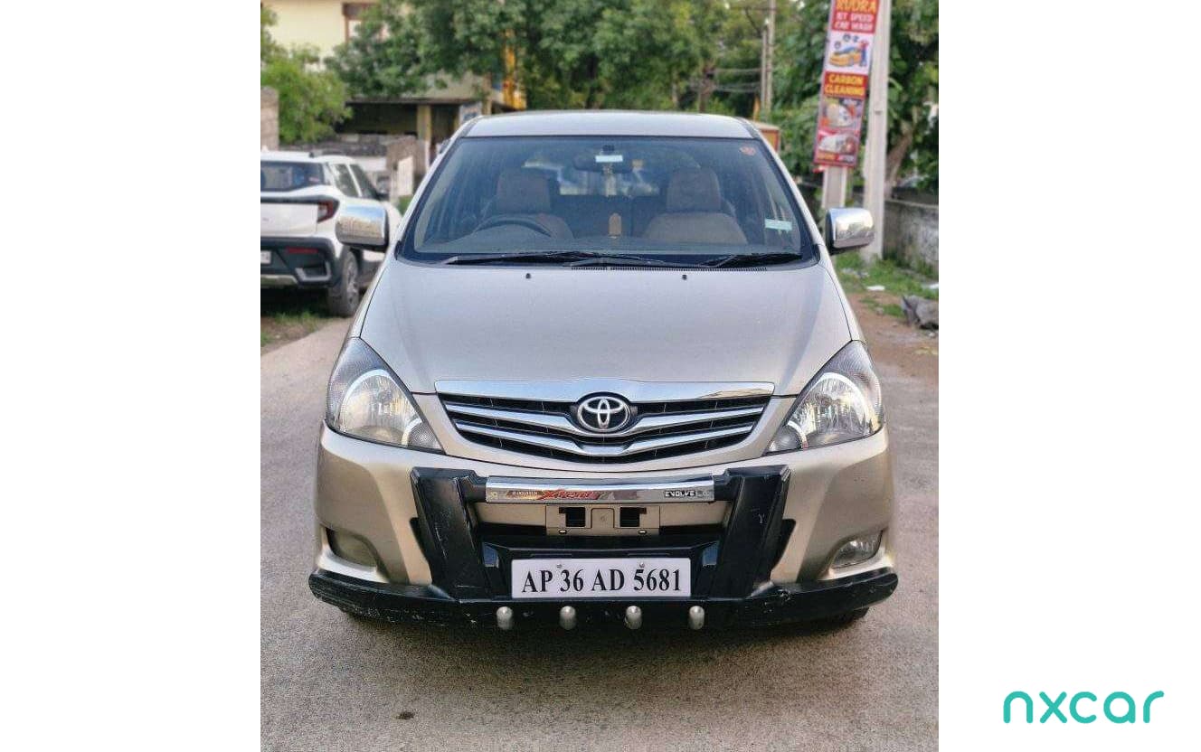 Toyota Innova