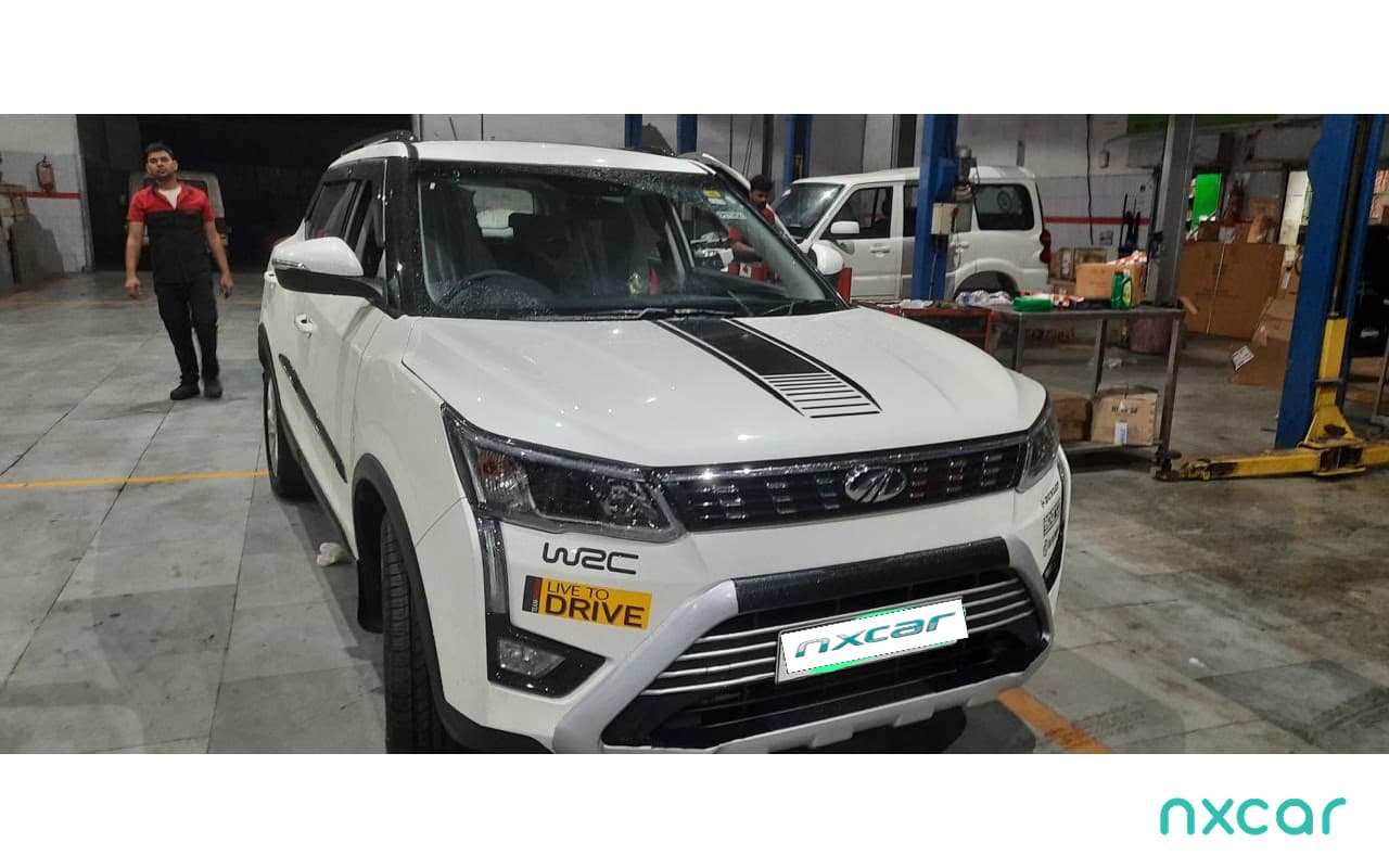Mahindra XUV300