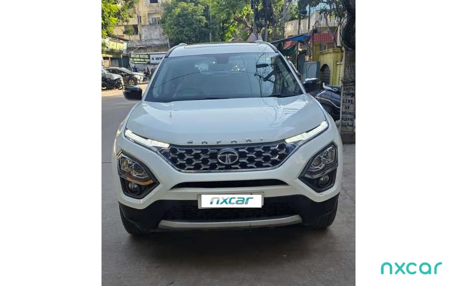 Tata Safari