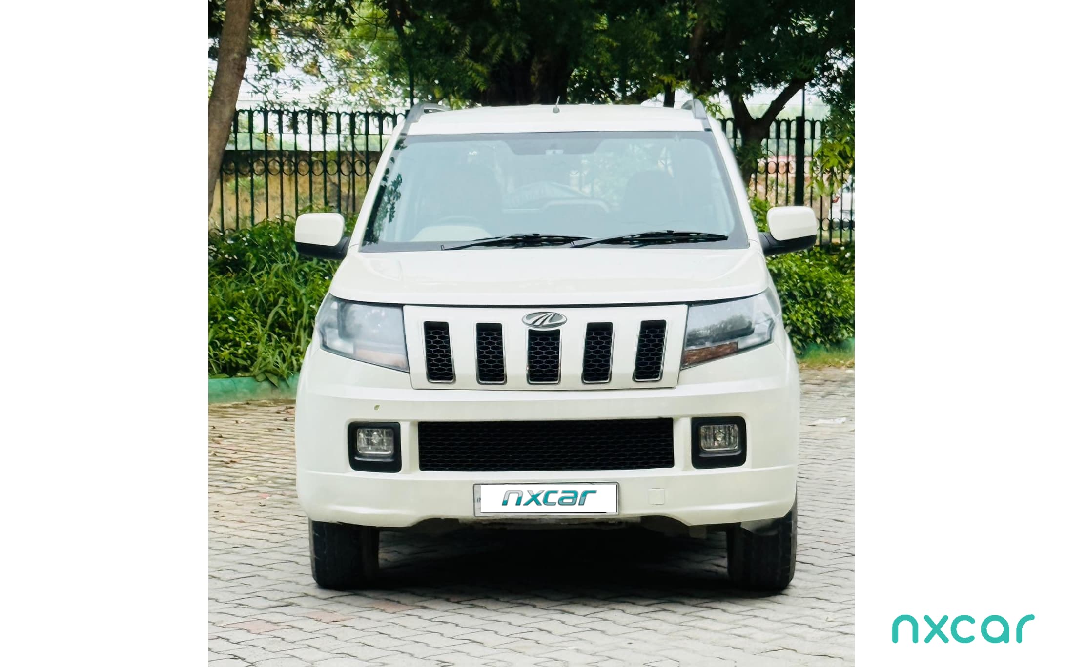 Mahindra TUV300