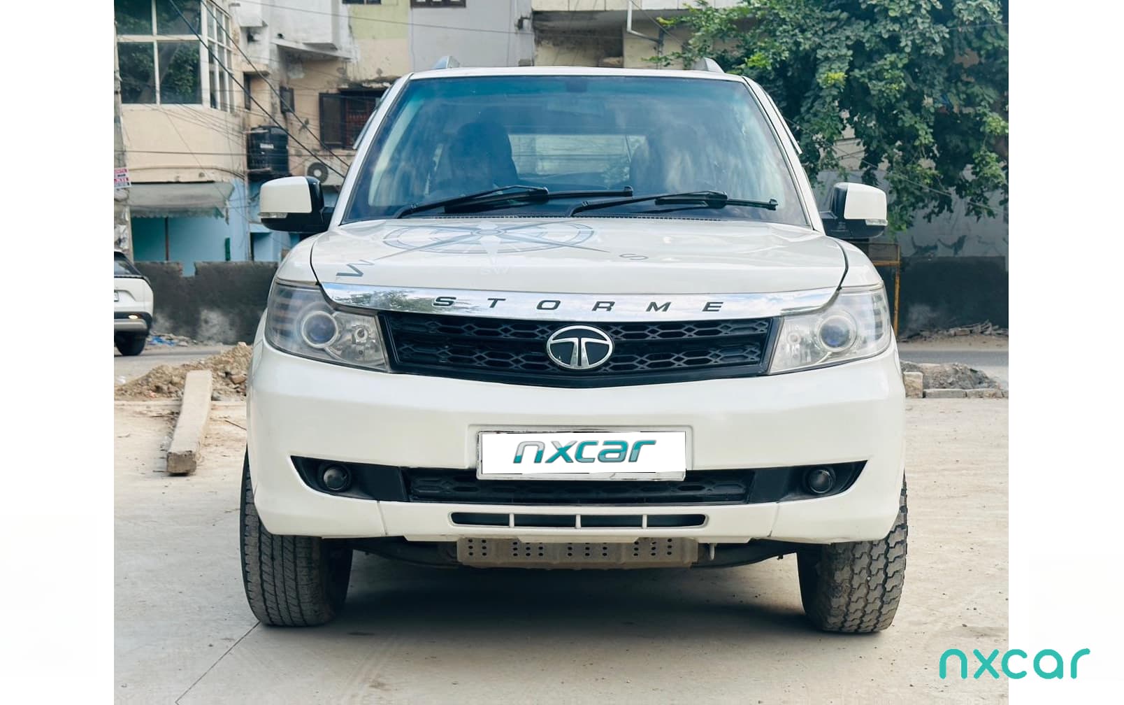 Tata Safari Storme